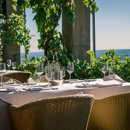 Burg & Gaestehaus By Schwarzenstein